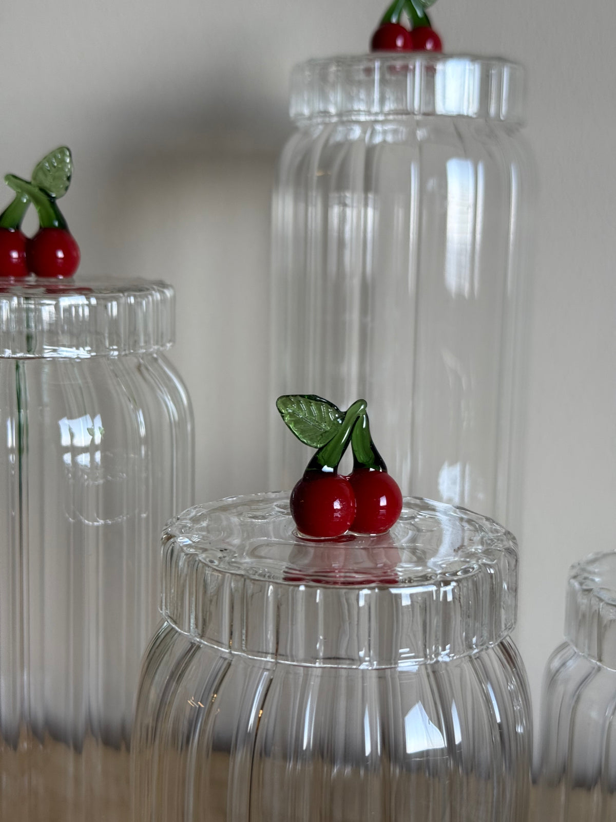 Strawberry Çizgili Borosilikat Cam Kavanoz Seti 4 Boy KOD:11341-42-43-44