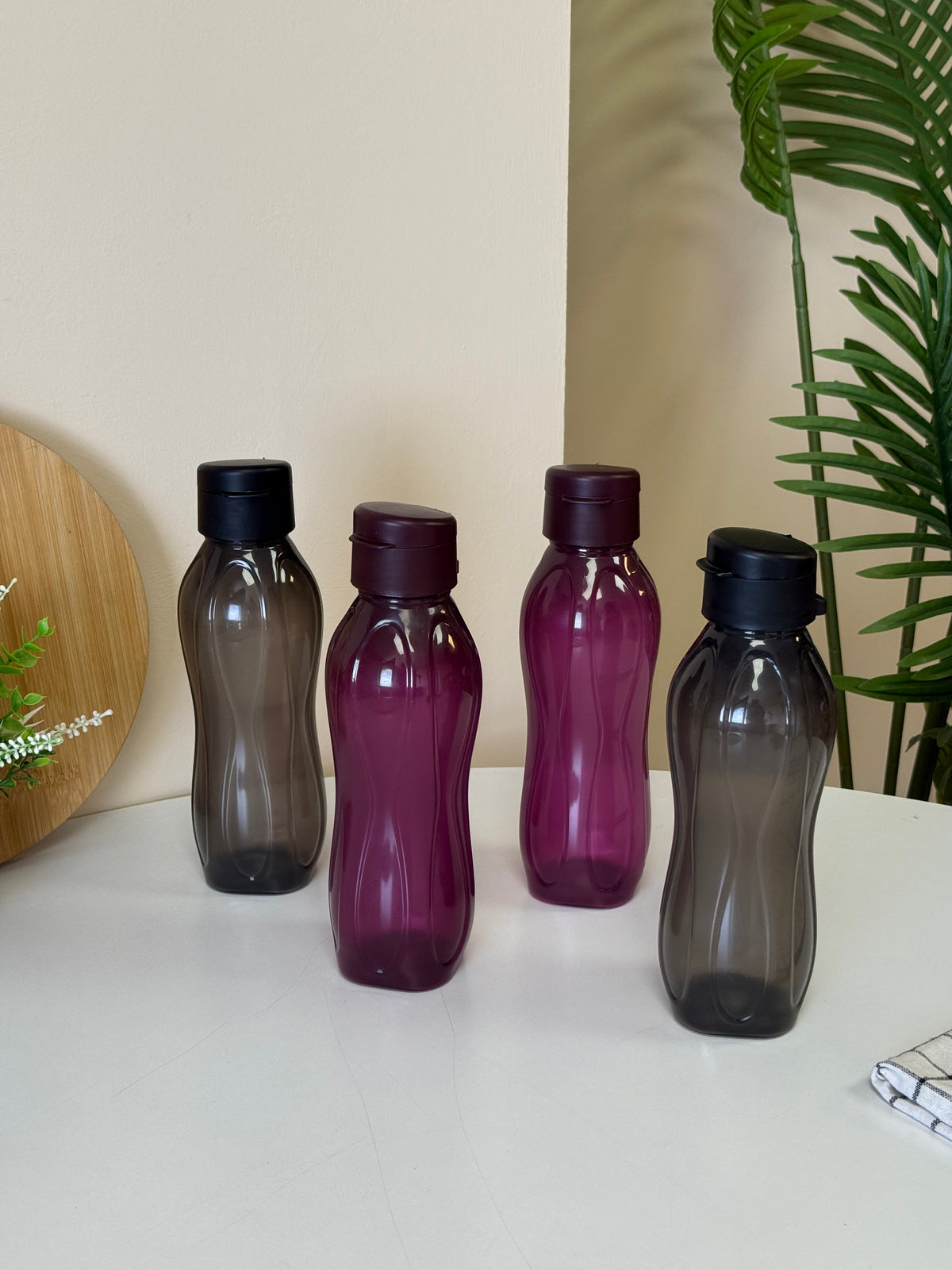 Homeniva 2 Li Set Alana 2 Li Set Hediye Matara 750 ml Siyah-Bordo